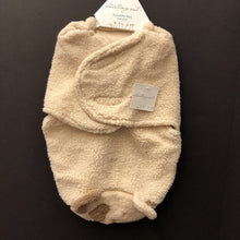 Load image into Gallery viewer, Dog Swaddle Bag (NEW)
