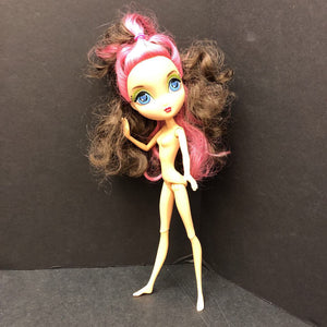 Dee Loves Lebun Doll
