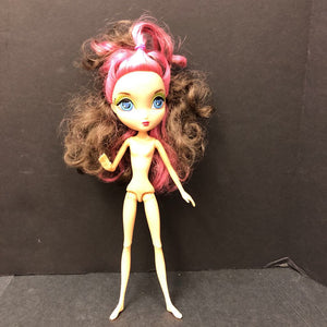 Dee Loves Lebun Doll