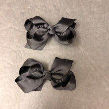 Load image into Gallery viewer, 2pk Solid Hairbow Clips
