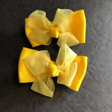 Load image into Gallery viewer, 2pk Sparkly Hairbow Clips
