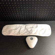 Load image into Gallery viewer, Baby Soothe Massager &amp; Band Battery Operated (Tranquilo)
