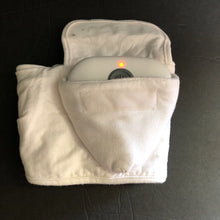 Load image into Gallery viewer, Baby Soothe Massager &amp; Band Battery Operated (Tranquilo)
