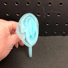 Load image into Gallery viewer, Flower Headband for 18&quot; Doll
