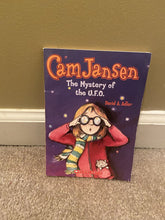 Load image into Gallery viewer, Cam Jansen 4 books bundle (David Adler)-series
