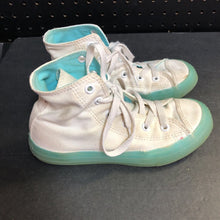 Load image into Gallery viewer, Girls Translucent Midsole All-Star Sneakers
