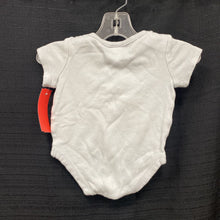 Load image into Gallery viewer, &quot;Happy 1st Fathers Day&quot; Onesie

