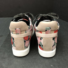 Load image into Gallery viewer, Womens Floral Sneakers
