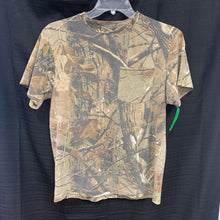 Load image into Gallery viewer, Camo Shirt w/Pocket
