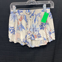 Load image into Gallery viewer, Flower shorts
