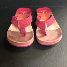 Load image into Gallery viewer, Girls Striped Flip Flops
