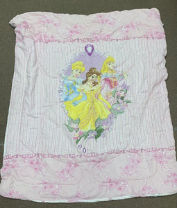 "Dream a Princess Dream" reversible comforter