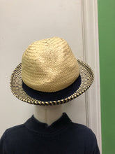 Load image into Gallery viewer, Boys Straw Sun Hat
