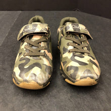 Load image into Gallery viewer, Boys Camo Shoes (Qiutexong)

