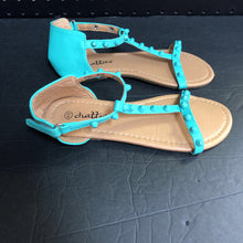 Load image into Gallery viewer, Girls Studded Sandals
