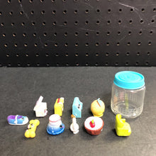 Load image into Gallery viewer, Figures w/Accesory
