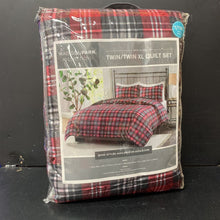 Load image into Gallery viewer, plaid twin/twin xl Quilt Set (Madison Park Essentials)
