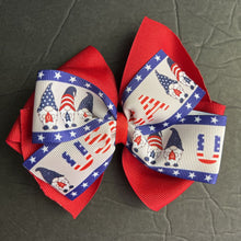 Load image into Gallery viewer, USA Gnome Hairbow Clip
