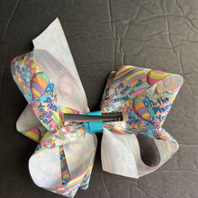 Load image into Gallery viewer, &quot;Oh the places you&#39;ll go&quot; Hairbow Clip
