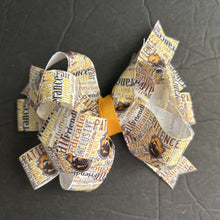 Load image into Gallery viewer, Hufflepuff Hairbow Clip

