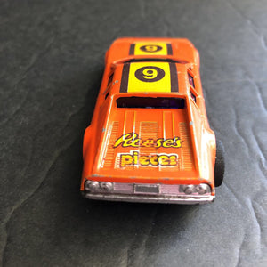 Reese's Pieces Ferrari BB 512 #6 Pull Back Diecast Race Car