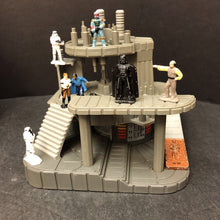 Load image into Gallery viewer, Bespin Freeze Chamber Playset w/Figures 1982 Vintage Collectible
