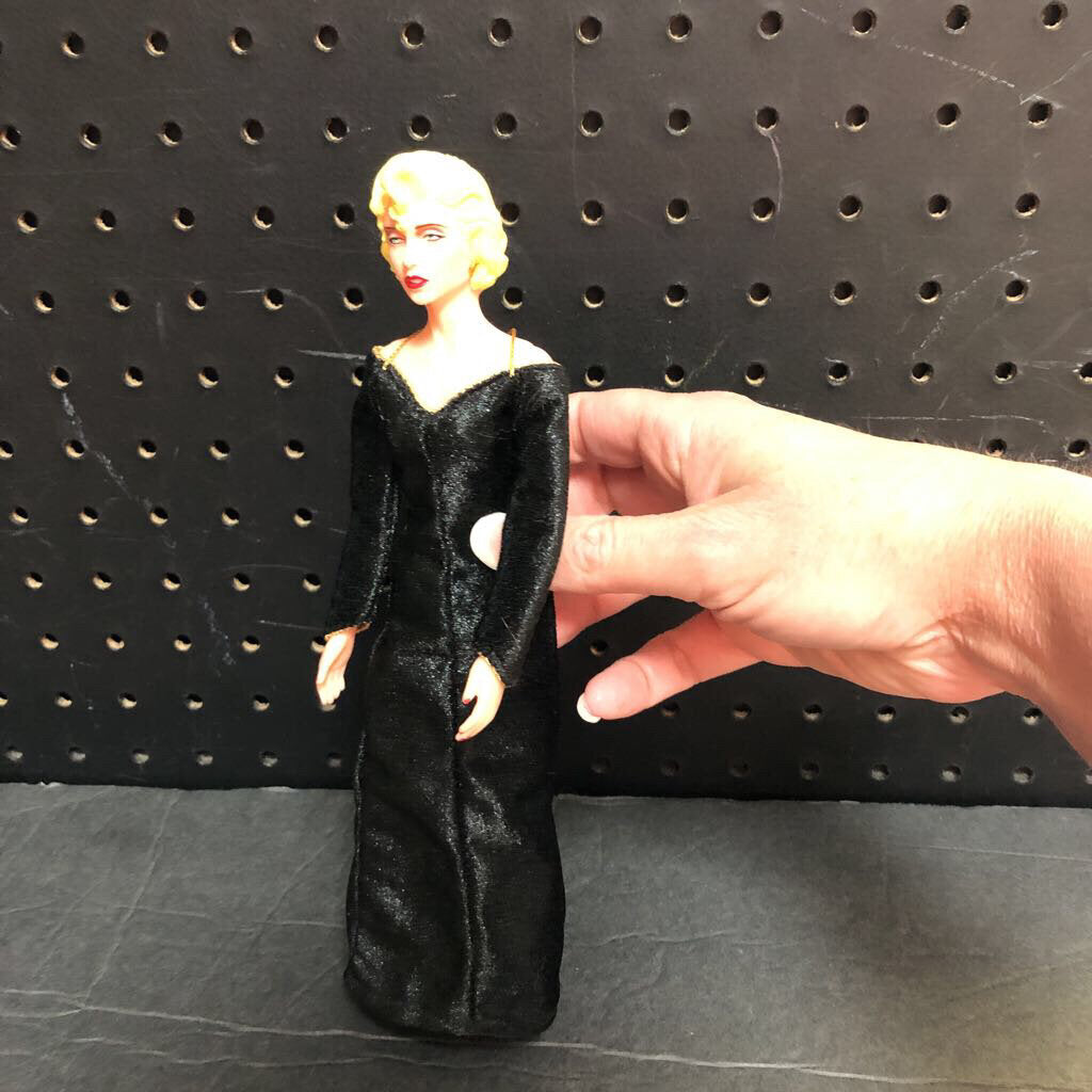 NIB 1990 DICK TRACY DOLL 14