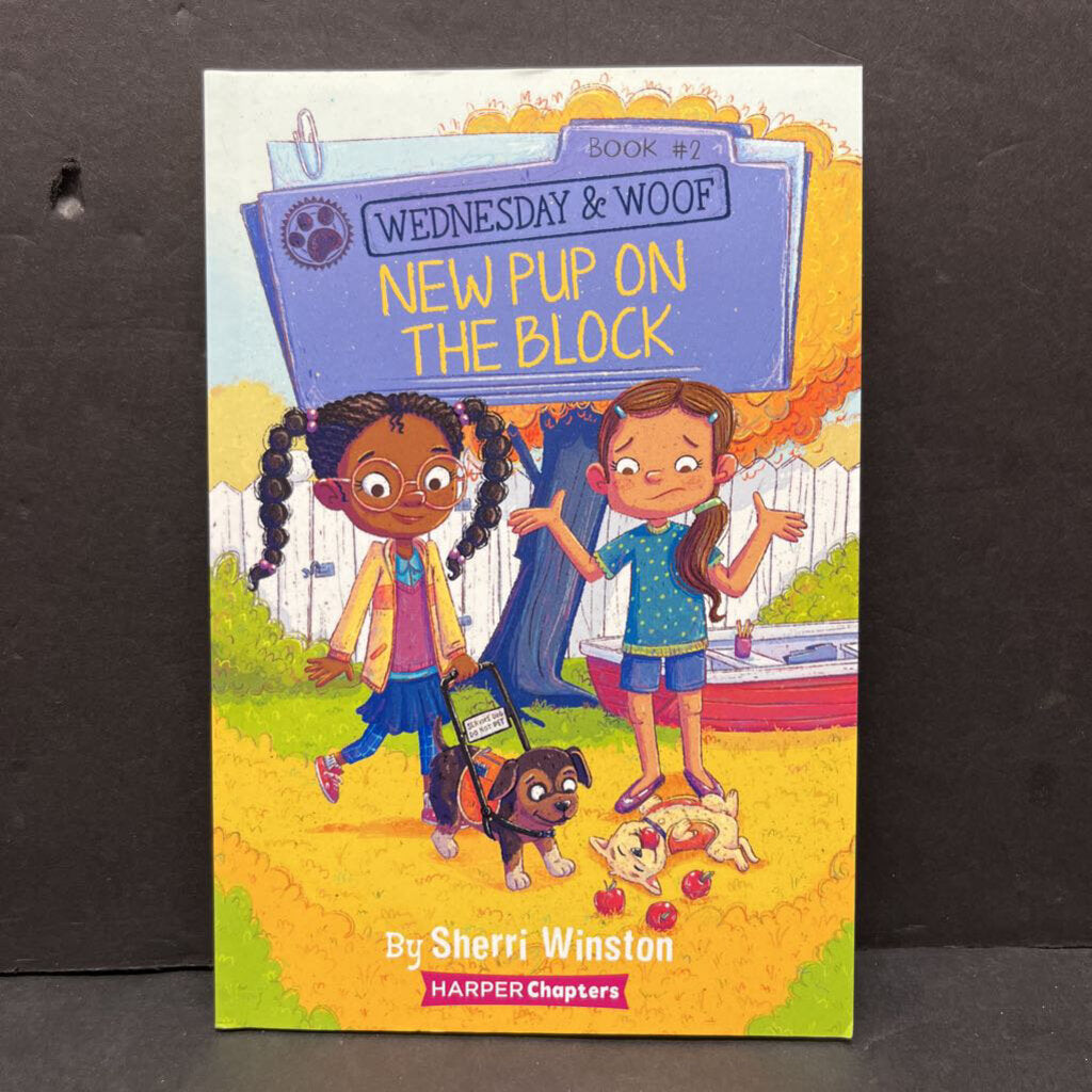 New Pup on the Block (Wednesday and Woof) (Sherri Winston) -paperback series