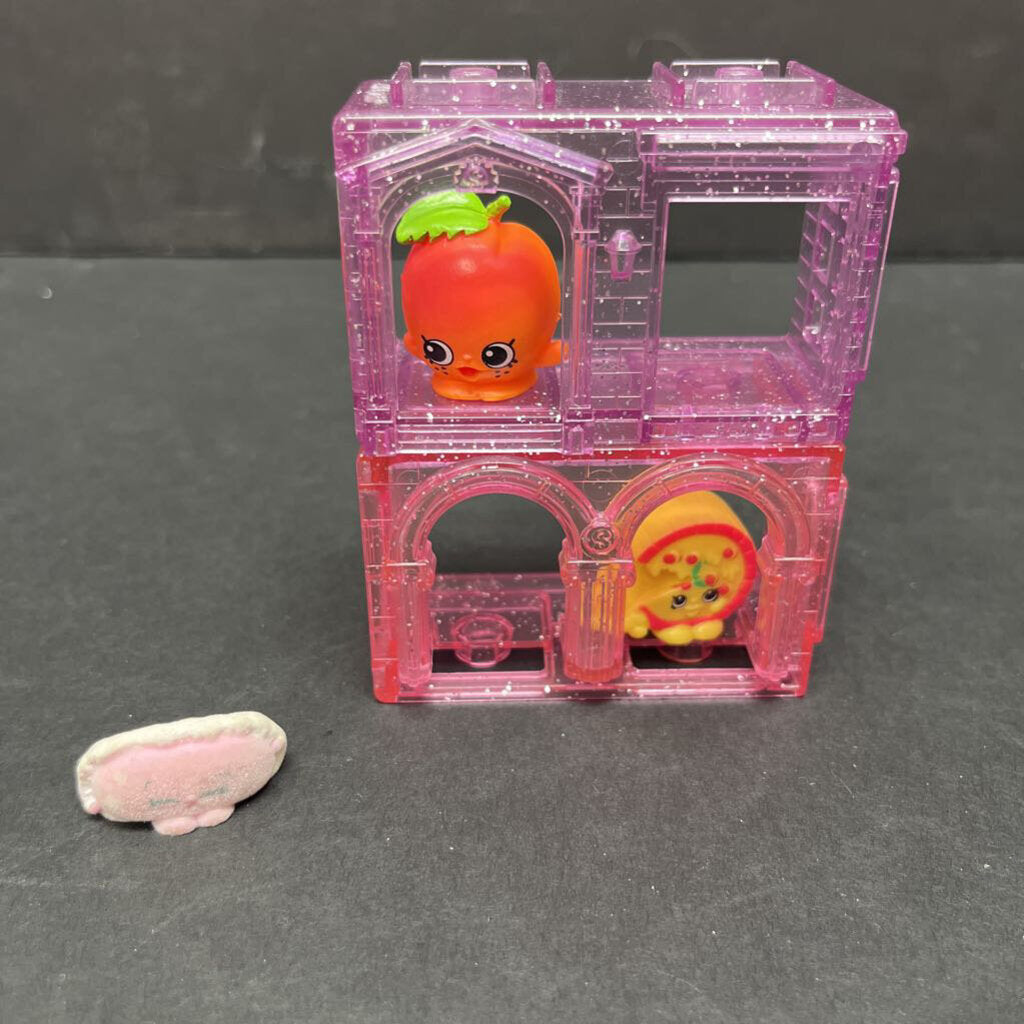 Stackable Houses w/ Figures