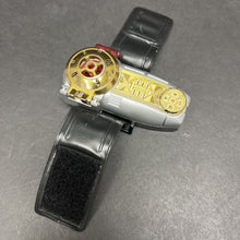 Load image into Gallery viewer, Zeonizer Morpher Battery Operated 1996 Vintage Collectible w/ lights and sounds
