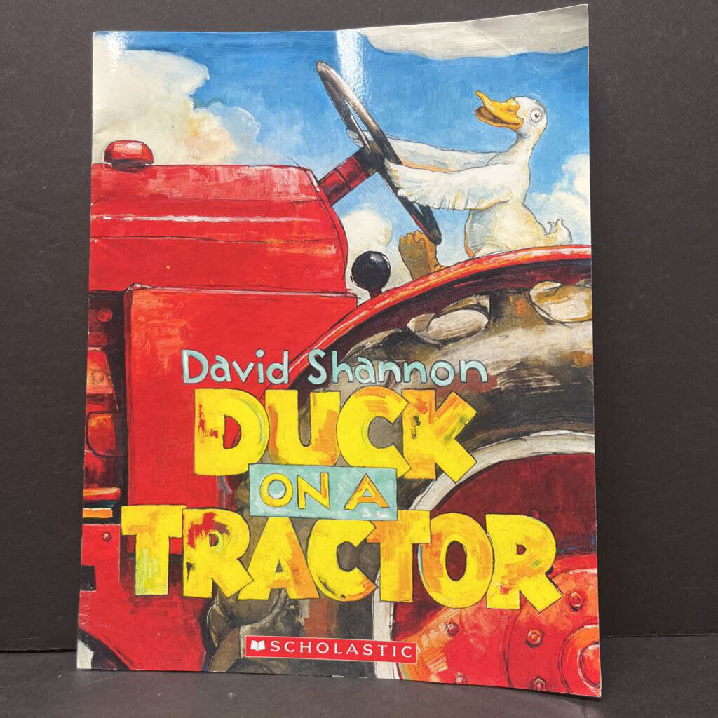 Duck On A Tractor (David Shannon) -paperback