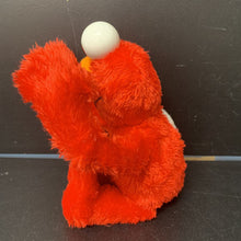 Load image into Gallery viewer, Peek-A-Boo Elmo Battery Operated
