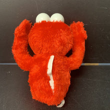 Load image into Gallery viewer, Peek-A-Boo Elmo Battery Operated
