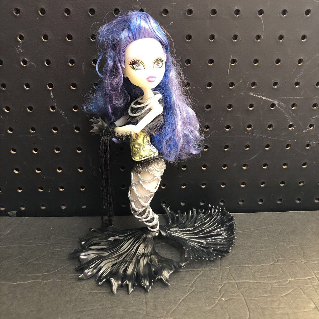 Freaky Fusion Sirena Von Boo Doll