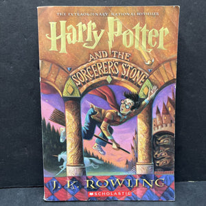 Harry Potter and The Sorcerer's Stone (J.K. Rowling) -paperback series