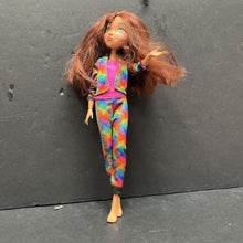 Load image into Gallery viewer, Lucky Prescott Doll in Outfit
