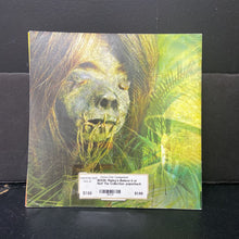 Load image into Gallery viewer, Ripley&#39;s Believe it or Not! The Collection -paperback educational
