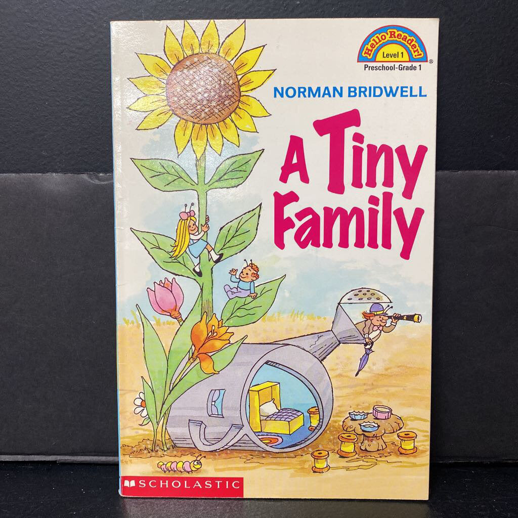 A Tiny Family (Hello Reader Level 1) (Norman Bridwell) -reader
