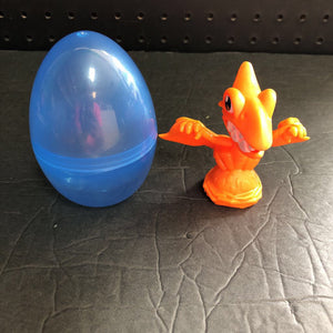 Pterodactyl Dinosaur w/Egg