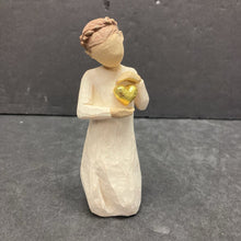 Load image into Gallery viewer, &quot;Keepsake&quot; Figurine
