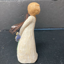 Load image into Gallery viewer, &quot;Thank You&quot; Figurine
