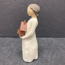 Load image into Gallery viewer, &quot;Mi Casa&quot; Figurine
