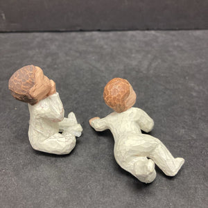 2pk "Crawling Toddlers" Figurines