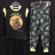 Load image into Gallery viewer, &quot;the child&quot; 2pc yoda sleepwear
