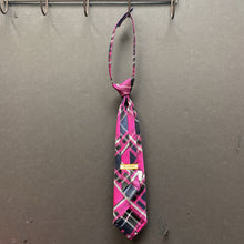Load image into Gallery viewer, Boys Plaid Velcro Tie
