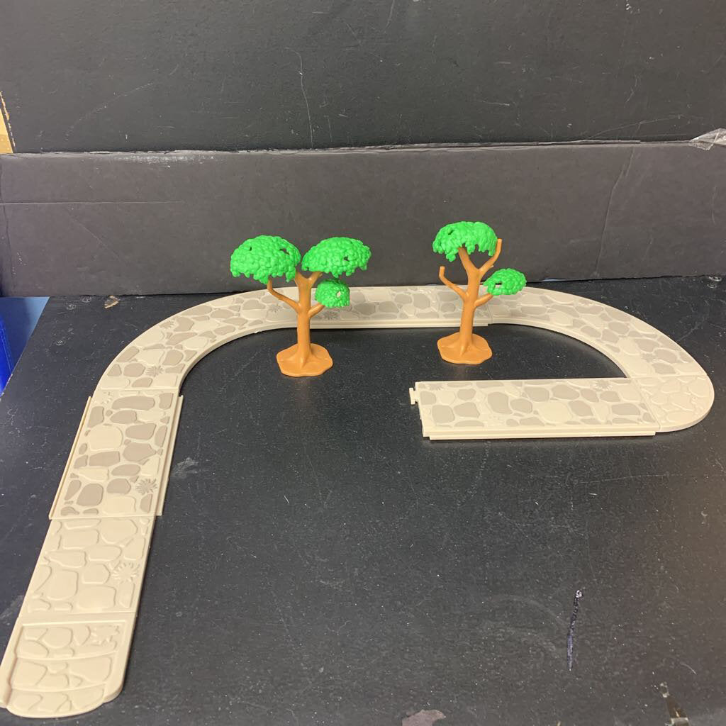 10pc Woodland Walkways Sidewalk & Tree Set