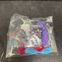 Load image into Gallery viewer, Squish &amp; Pop Jewelry Making Kit

