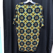 Load image into Gallery viewer, Patterned Tunic
