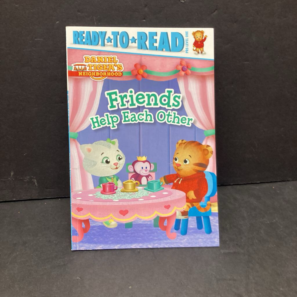 Friends Help Each Other (Daniel Tiger's Neighborhood) (Ready to Read level 1)-character reader