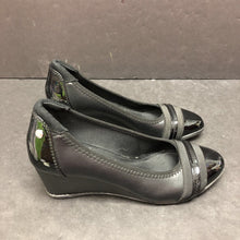 Load image into Gallery viewer, Girls Wedge Heel Shoes (Anne Klein)
